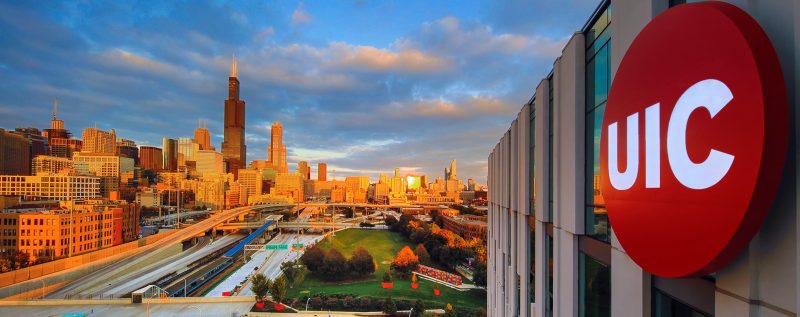 trường University of Illinois at Chicago (UIC)